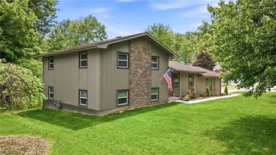 /international/us/485-grandview-avenue-hubbard-oh-110108252734/
