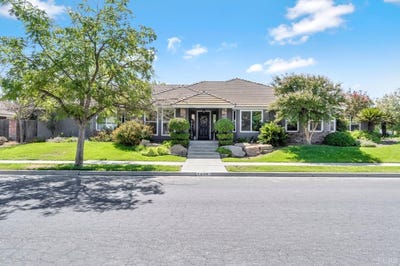 /international/us/1405-lincoln-lane-lemoore-ca-110107994411/