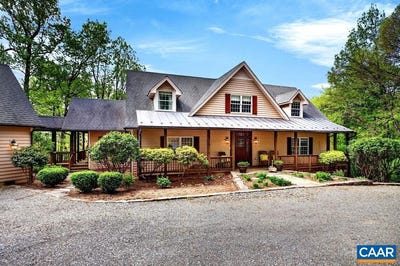 /international/us/1059-bryant-mountain-rd-roseland-va-110108144704/