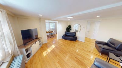 /international/us/266-webster-st-worcester-ma-110108752907/