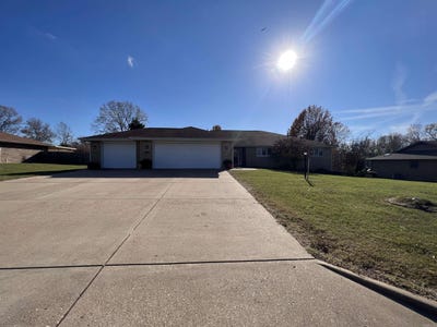/international/us/244-northpointe-dr-mountain-home-ar-110099454645/
