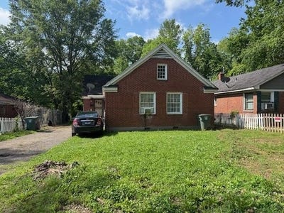 /international/us/33-e-fernwood-memphis-tn-110099262511/
