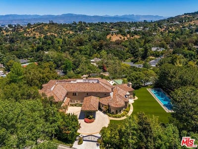 /international/us/11971-lockridge-rd-studio-city-ca-110107416109/