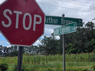 /international/us/6200-arthur-brown-rd-mcdavid-fl-110120085926/