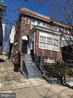 /international/us/1266-magnolia-avenue-camden-nj-110107403246/