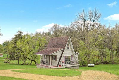 /international/us/65-galena-oaks-drive-elizabeth-il-110107666590/