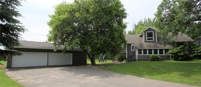 /international/us/15284-beaver-dam-road-brainerd-mn-110099406763/