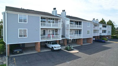/international/us/310-harbour-cv-somers-point-nj-110107316639/