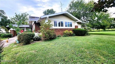 /international/us/173-n-7-highway-girard-ks-110107954665/