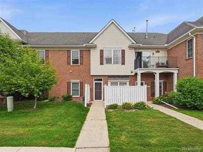 /international/us/2858-cottonwood-dr-waterford-twp-mi-110109029284/