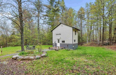 /international/us/144-east-road-greenfield-nh-110108492699/