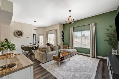 /international/us/9303-gilcrease-avenue-las-vegas-nv-110100550995/