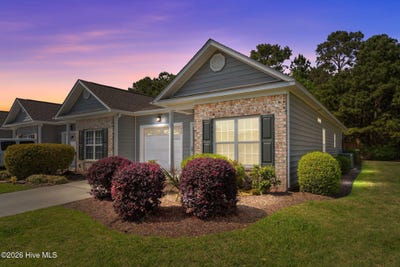 /international/us/122-kellerton-court-winnabow-nc-110107611016/