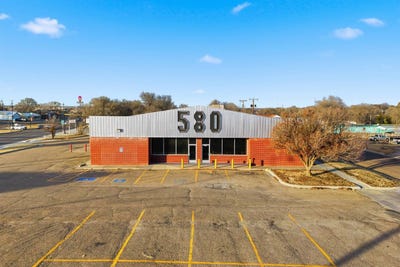 /international/us/1601-n-main-st-or-n-highway-64-guymon-ok-110104904481/