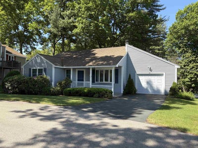 /international/us/10-jamaica-lane-nashua-nh-110108604542/