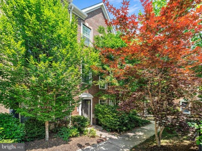 /international/us/9606-westerdale-drive-upper-marlboro-md-110100395746/