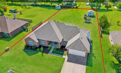 /international/us/1015-meadow-hill-drive-lavon-tx-110107233499/