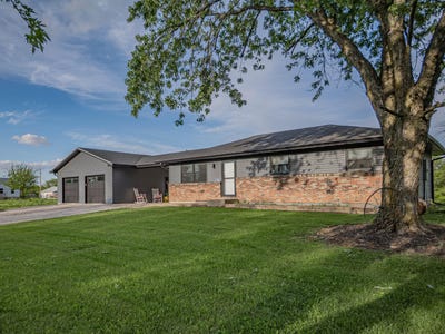 /international/us/1484-county-road-2950-clark-mo-110107691324/