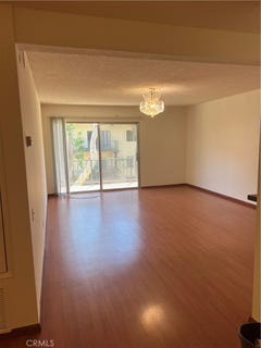 /international/us/5460-white-oak-avenue-encino-ca-110094002770/