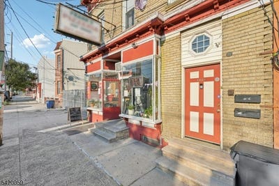 /international/us/4410-bergen-tpke-north-bergen-twp-nj-110106718026/