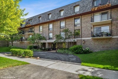 /international/us/134-green-bay-road-winnetka-il-110108801130/