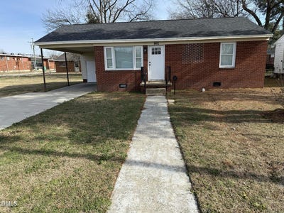 /international/us/902-s-marvin-street-goldsboro-nc-110108502851/