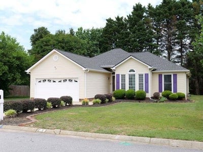 /international/us/2-tearose-lane-simpsonville-sc-110107955843/
