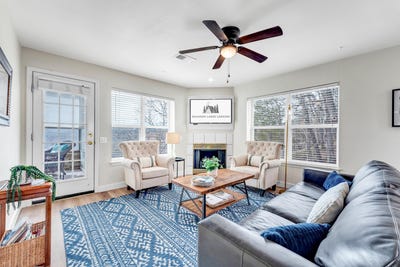 /international/us/160-the-bluffs-branson-mo-110108632372/?lang=fr