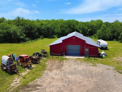 /international/us/377056-e-1040-road-okemah-ok-110099370219/