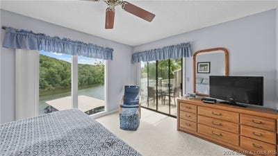 /international/us/611-lazy-days-road-osage-beach-mo-110108394033/