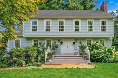 /international/us/44-gilmore-rd-southborough-ma-110106327507/
