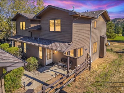 /international/us/1268-s-saint-vrain-ave-estes-park-co-110120553954/