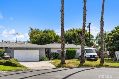/international/us/8936-aberdeen-lane-garden-grove-ca-110119991565/