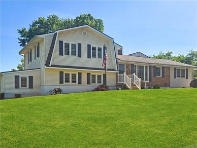 /international/us/209-w-6th-street-knob-noster-mo-110107693681/