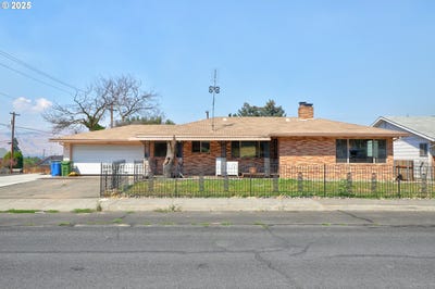 /international/us/601-e-12th-st-the-dalles-or-110101143090/