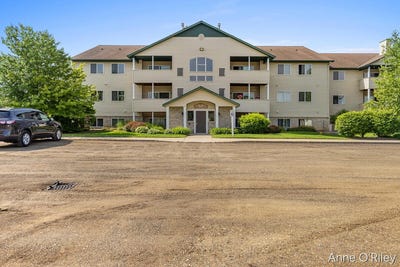 /international/us/8621-s-jasonville-court-se-caledonia-mi-110108658443/
