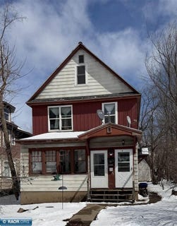 /international/us/904-s-3rd-ave-virginia-mn-110107000390/