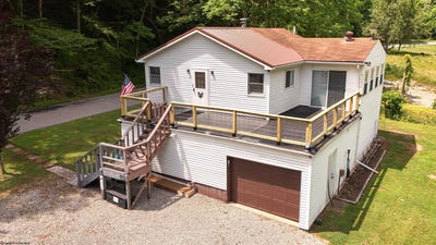 /international/us/4667-saint-clara-road-alum-bridge-wv-110108798635/