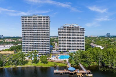 /international/us/13415-blue-heron-beach-drive-orlando-fl-110120771031/