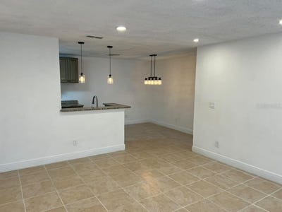 /international/us/2101-cascades-boulevard-kissimmee-fl-110119969067/