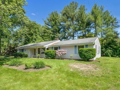 /international/us/2-catherine-rd-framingham-ma-110100197020/