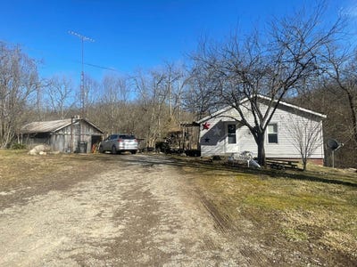 /international/us/5984-state-route-93-se-shawnee-oh-110097852038/