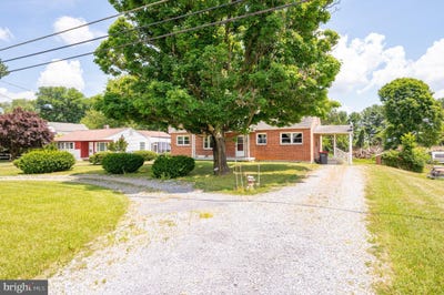 /international/us/6073-lord-fairfax-highway-berryville-va-110108234535/