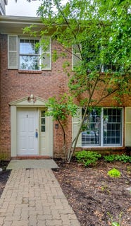 /international/us/541-w-short-street-lexington-ky-110107721763/