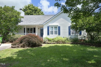 /international/us/109-perry-farms-drive-apex-nc-110100030700/