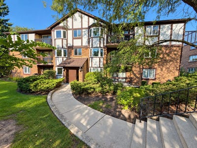 /international/us/6820-joliet-road-indian-head-park-il-110120591463/