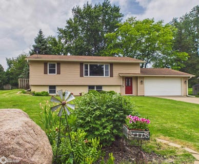 /international/us/1151-clearview-drive-oskaloosa-ia-110108446510/
