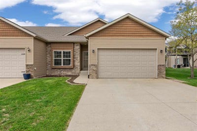 /international/us/323-windflower-ln-solon-ia-110107827021/