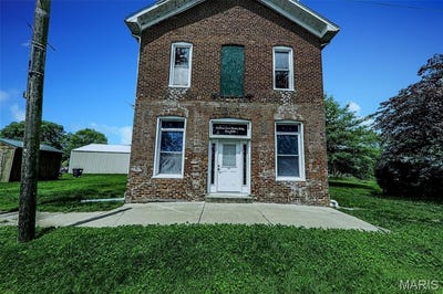 /international/us/607-main-street-keyesport-il-110100190530/