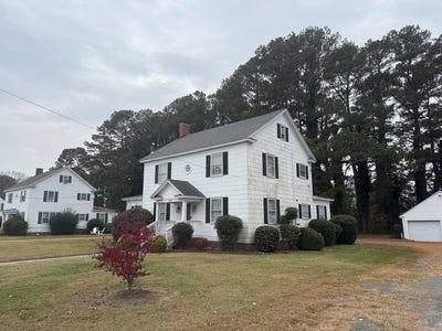 /international/us/16178-lankford-hwy-bloxom-va-110103693896/